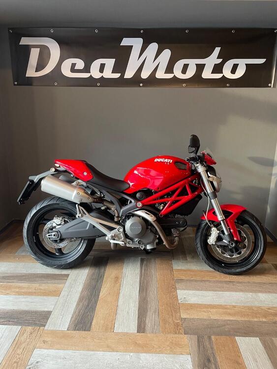Ducati Monster 696 (2008 - 13)
