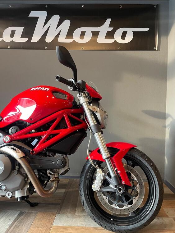 Ducati Monster 696 (2008 - 13) (4)