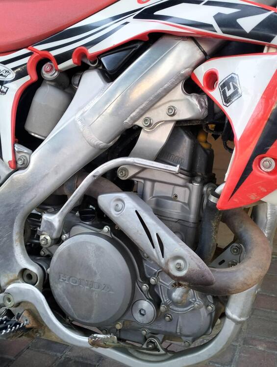 Honda CRF 250 R (2011 - 12) (5)