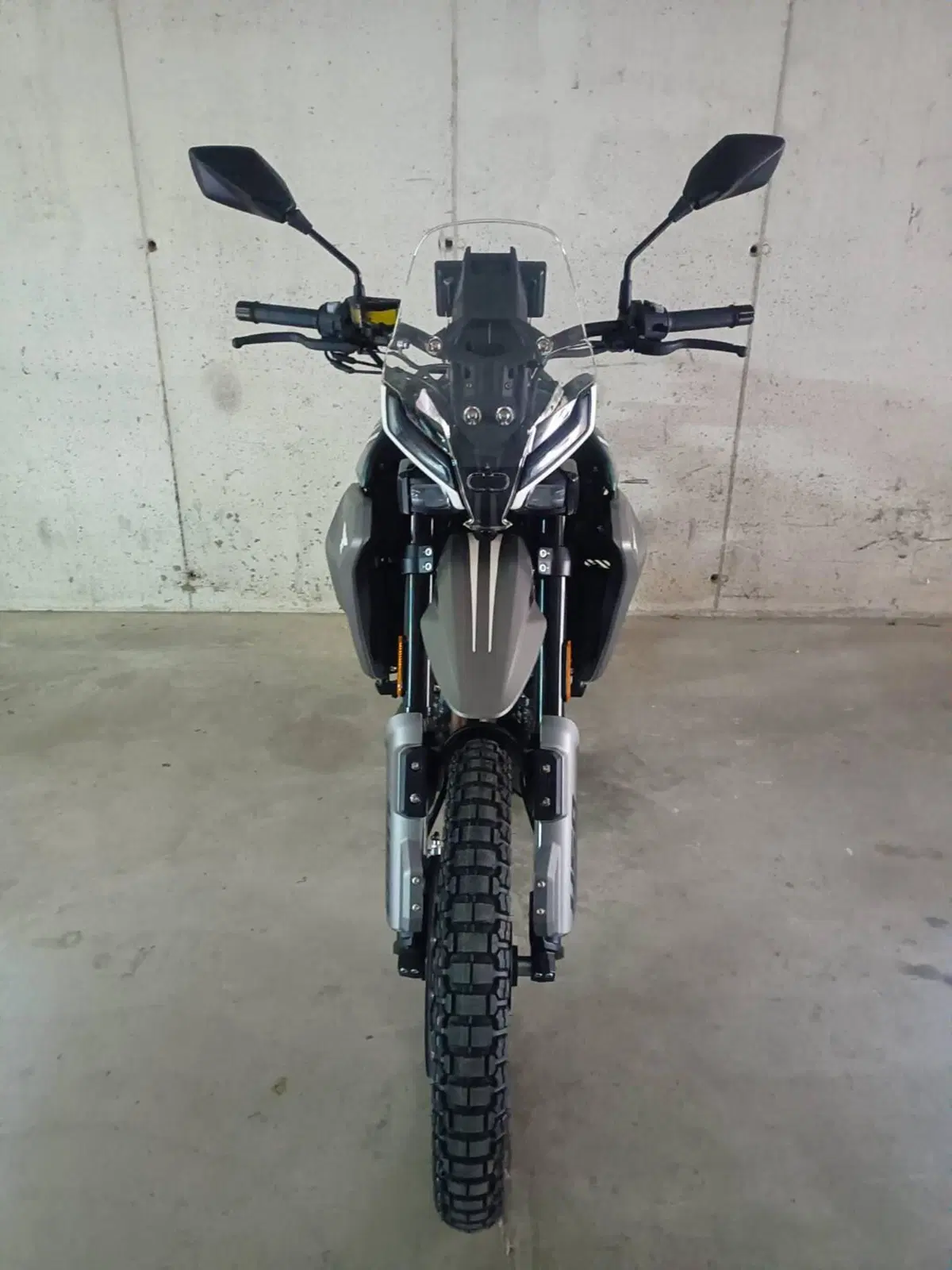 Moto Morini Allthrike 450 (2025 - 26) (10)