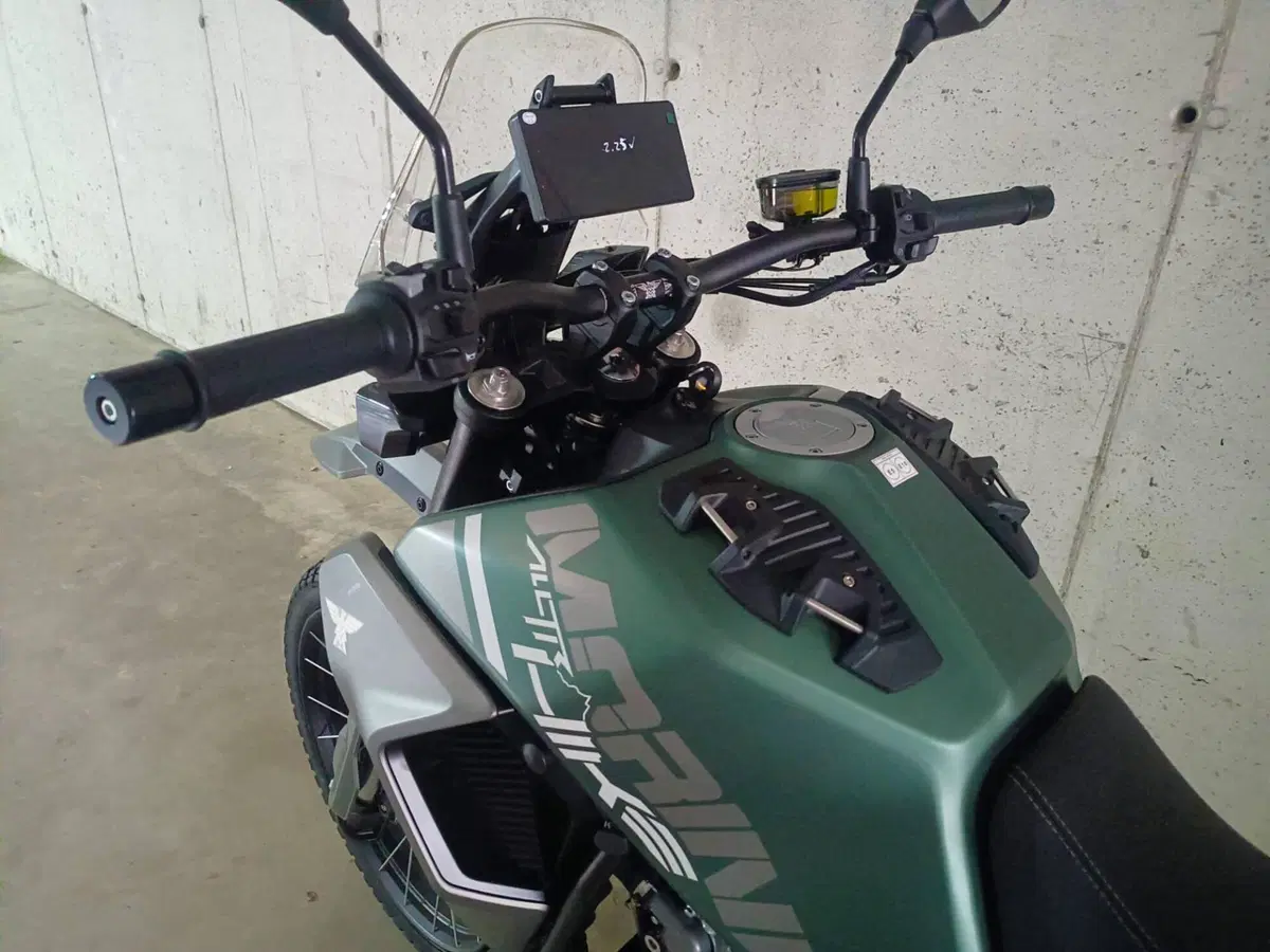 Moto Morini Allthrike 450 (2025 - 26) (8)