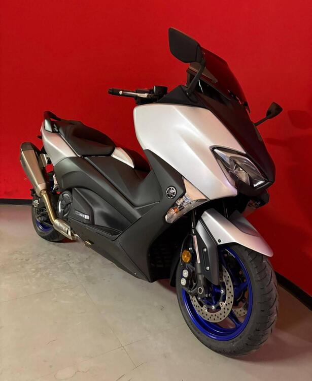 Yamaha T-Max 530 SX (2017 - 19) (2)