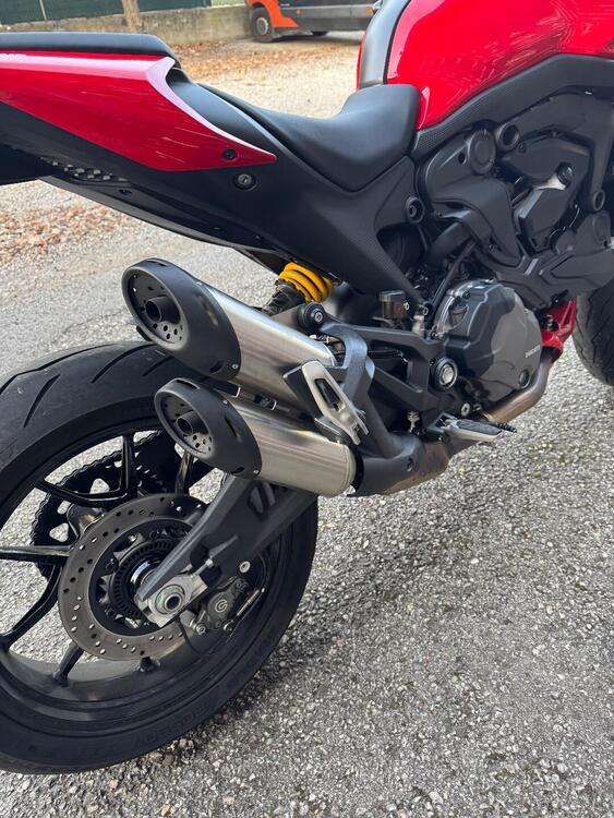 Ducati Monster 937 + (2021 - 25) (4)