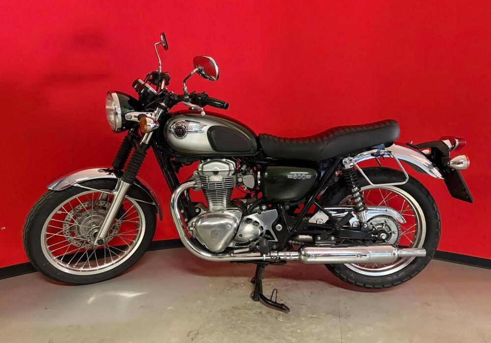 Kawasaki W 800 (2010 - 17) (3)