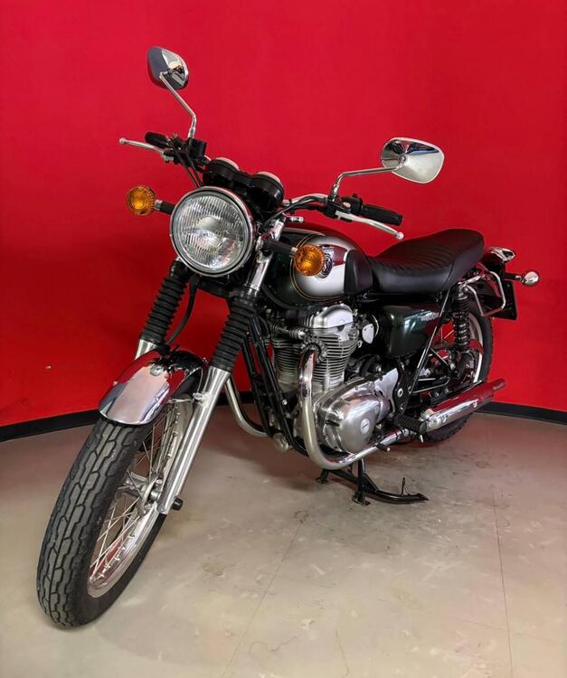 Kawasaki W 800 (2010 - 17) (4)