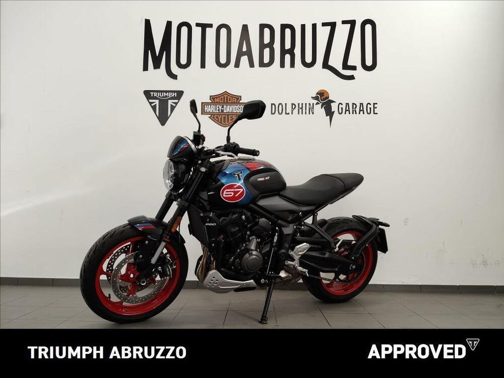 Triumph Trident 660 Triple Tribute Edition (2025) (4)