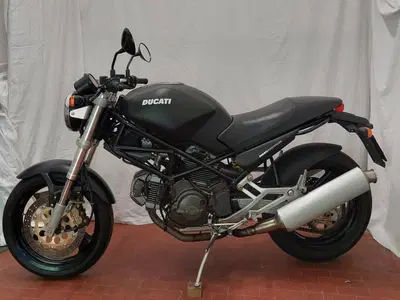 Ducati Monster dark 600 d'epoca