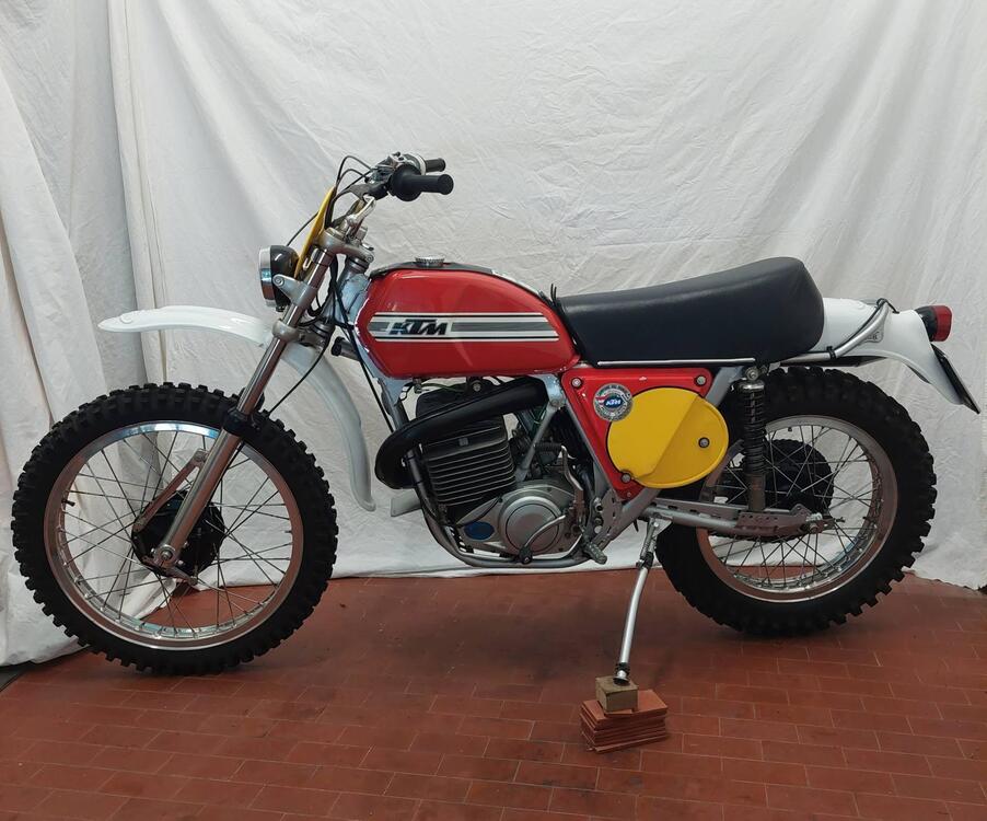KTM GS 250 (2)
