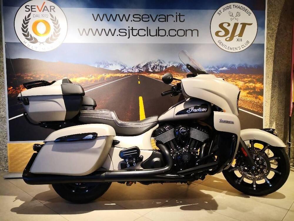 Indian Roadmaster 1890 Dark Horse (2021 - 25) (2)