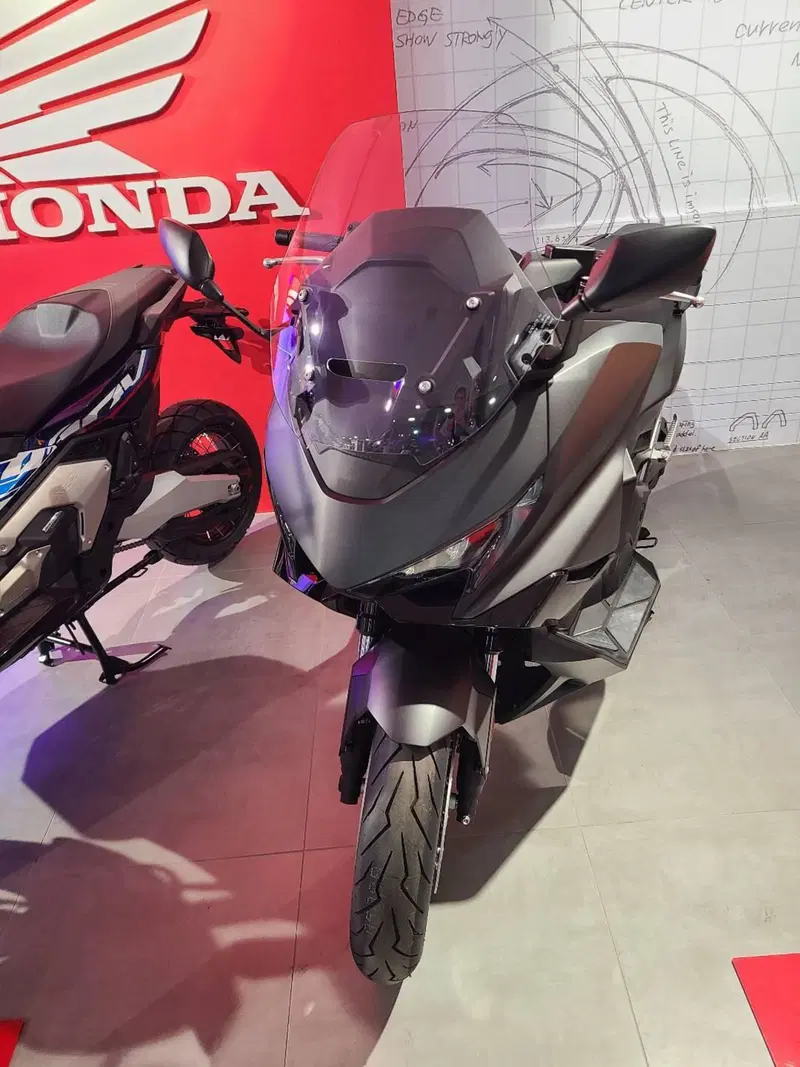 Honda Forza 750 (2025 - 26) (8)