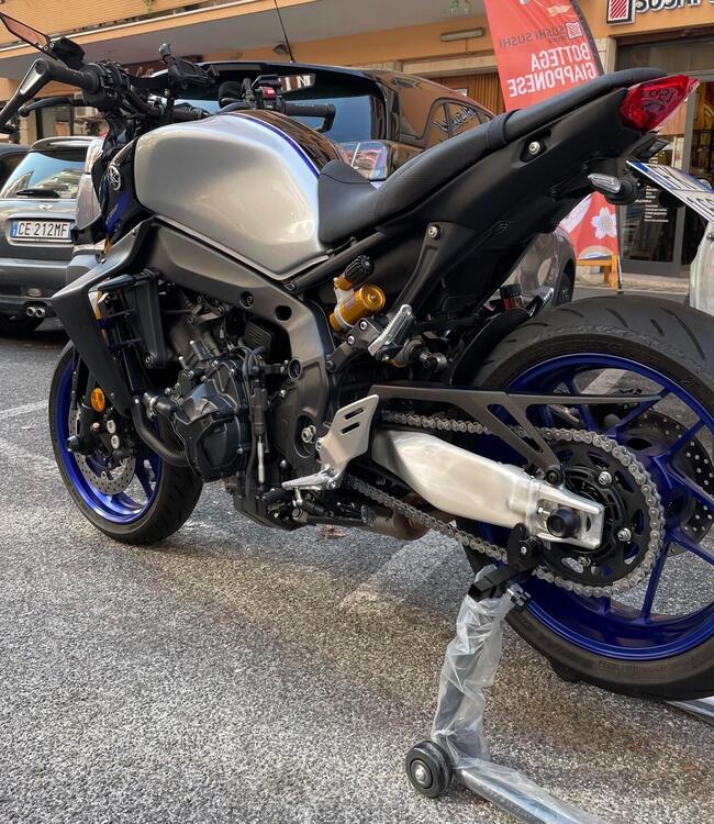 Yamaha MT-09 SP (2021 - 23) (2)