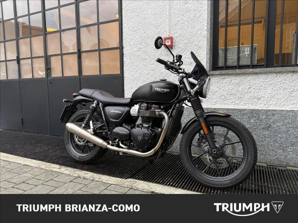 Triumph Street Twin 900 (2016) (2)