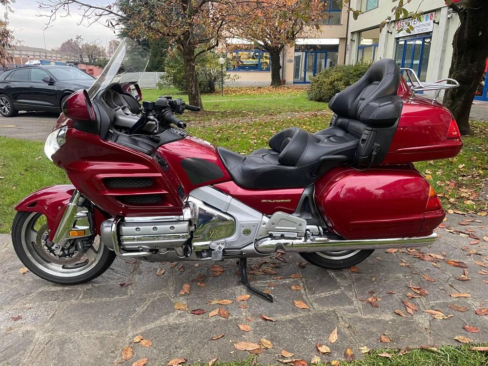 Honda GL 1800 Gold Wing (2000 - 05)