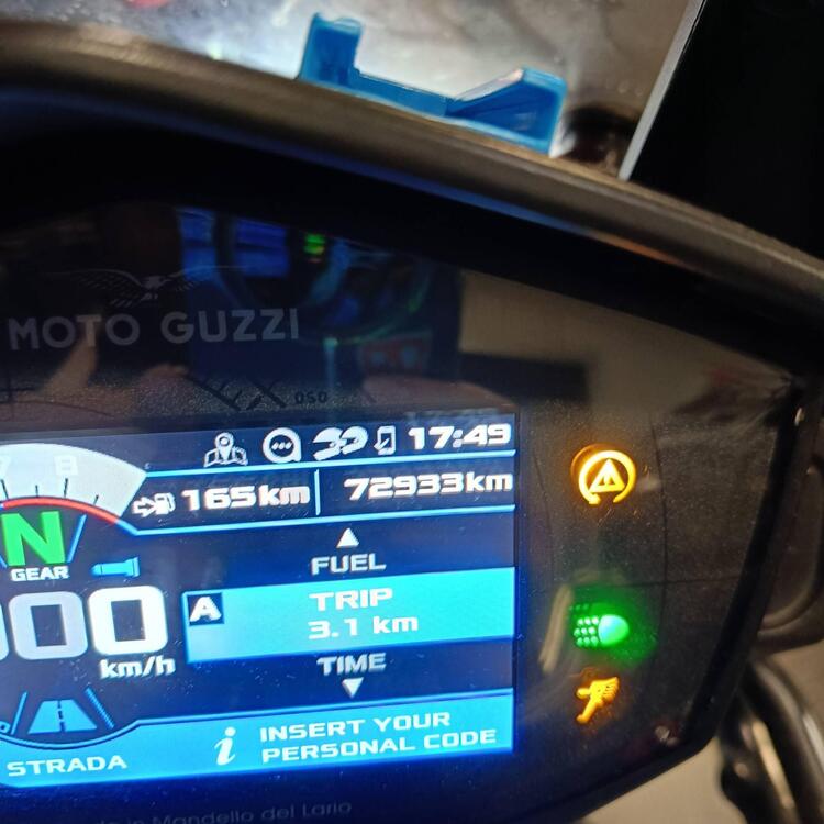 Moto Guzzi V85 TT (2019 - 20) (3)