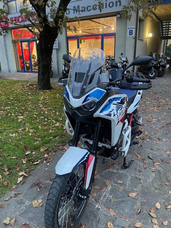 Honda Africa Twin CRF 1100L ES DCT (2024 - 25) (3)