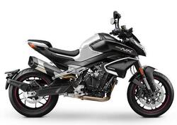CFMOTO 800NK Advanced (2023 - 25) nuova