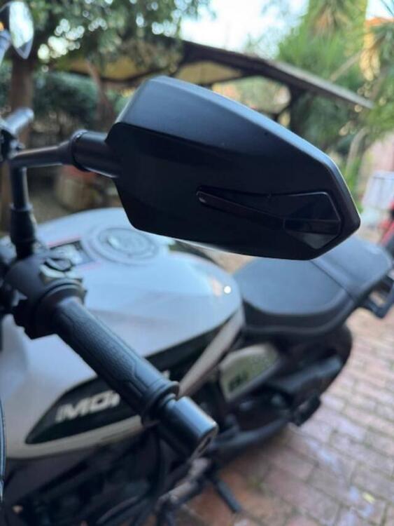 Moto Morini SEIEMMEZZO STR (2022 - 25) (4)