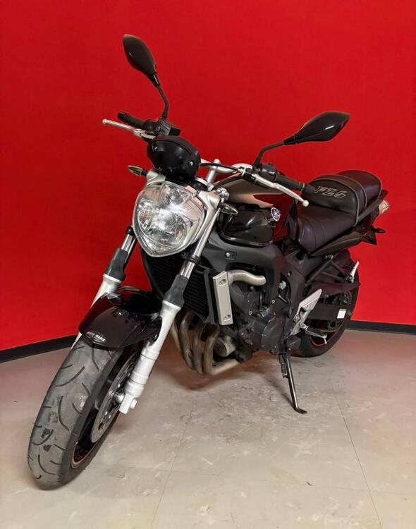 Yamaha FZ6 (2004 - 07) (4)