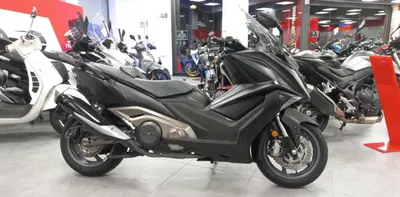Kymco AK 550 (2020) usata