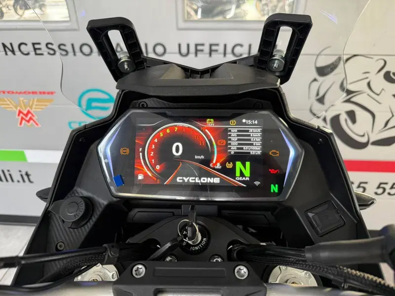 Cyclone RX600 (2025 - 26) (19)