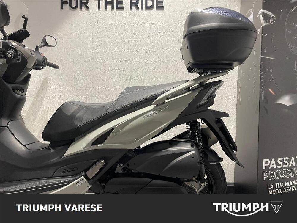 Kymco Agility 300i R16 ABS (2020) (5)