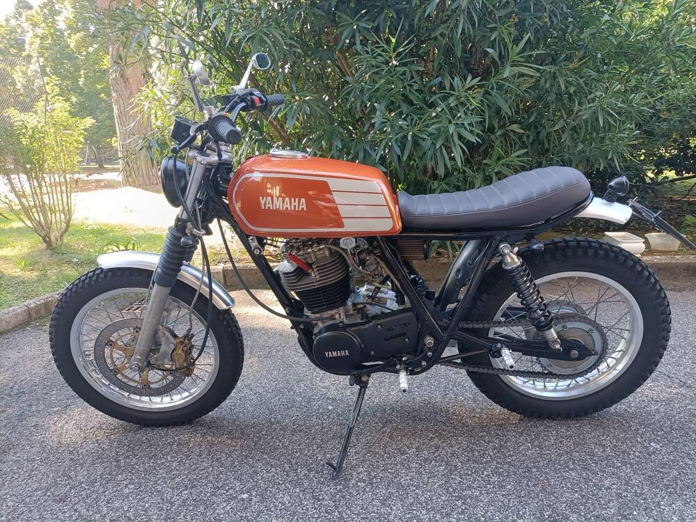 Yamaha Sr 500 (3)