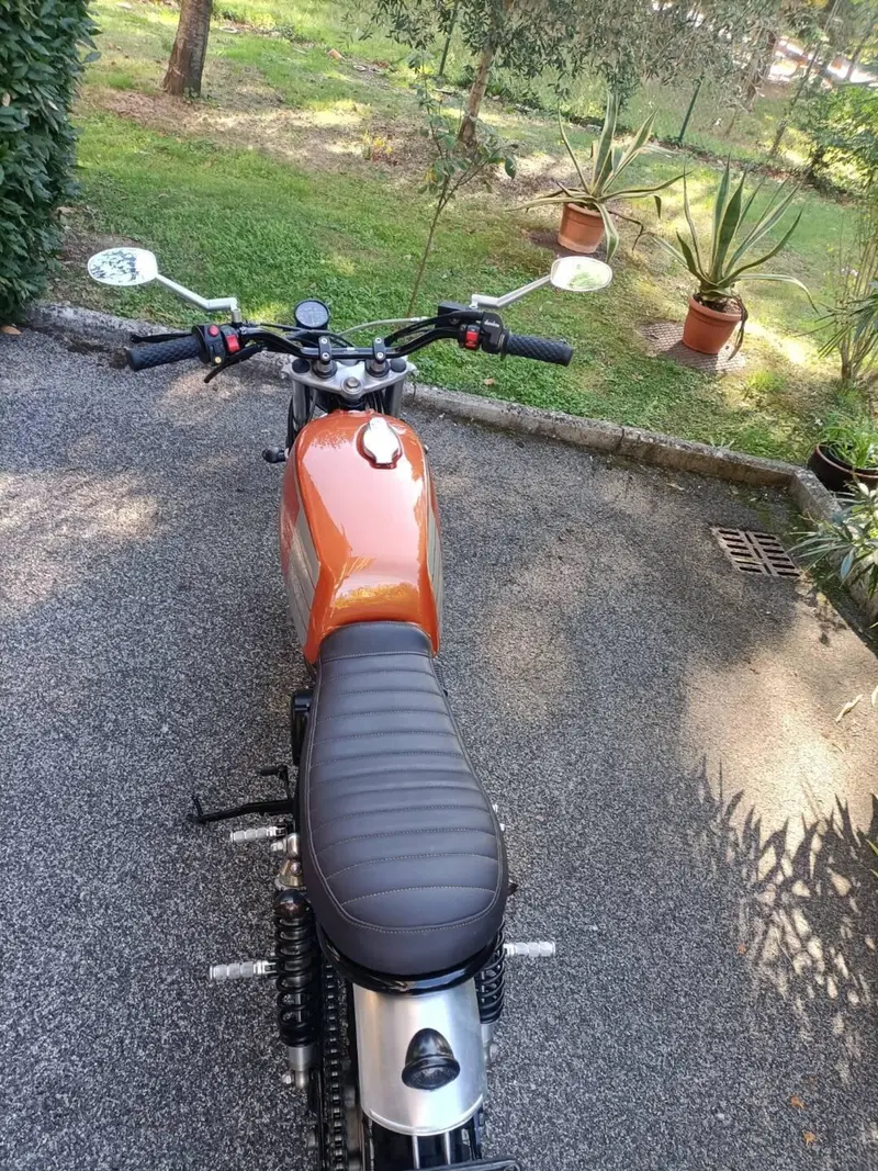 Yamaha Sr 500 (4)