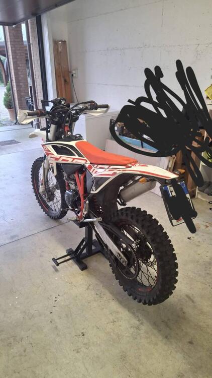 Betamotor RR 125 4T Enduro LC (2021 - 23) (4)