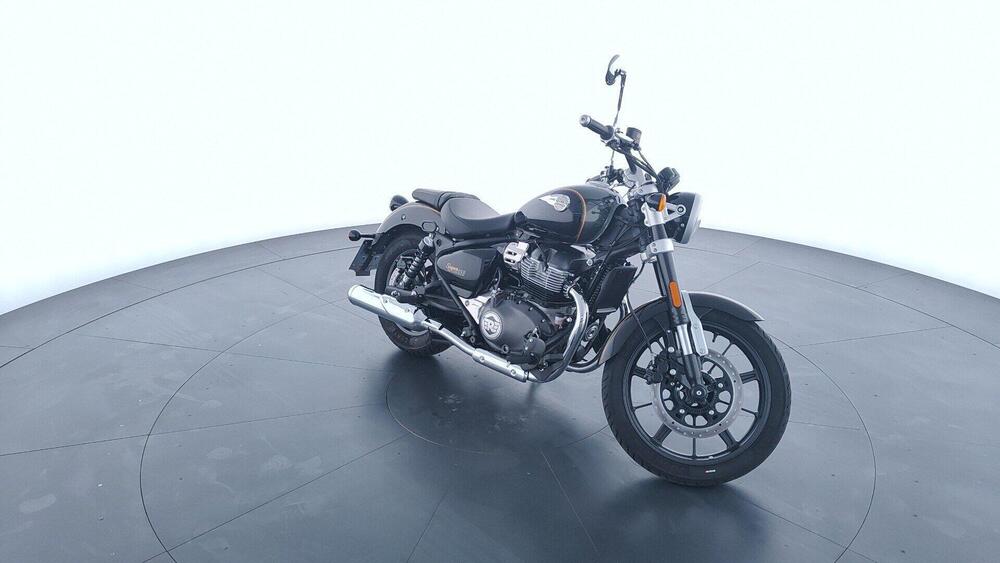 Royal Enfield Super Meteor 650 (2023 - 25) (3)