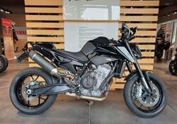 KTM 890 Duke R (2022 - 23) usata
