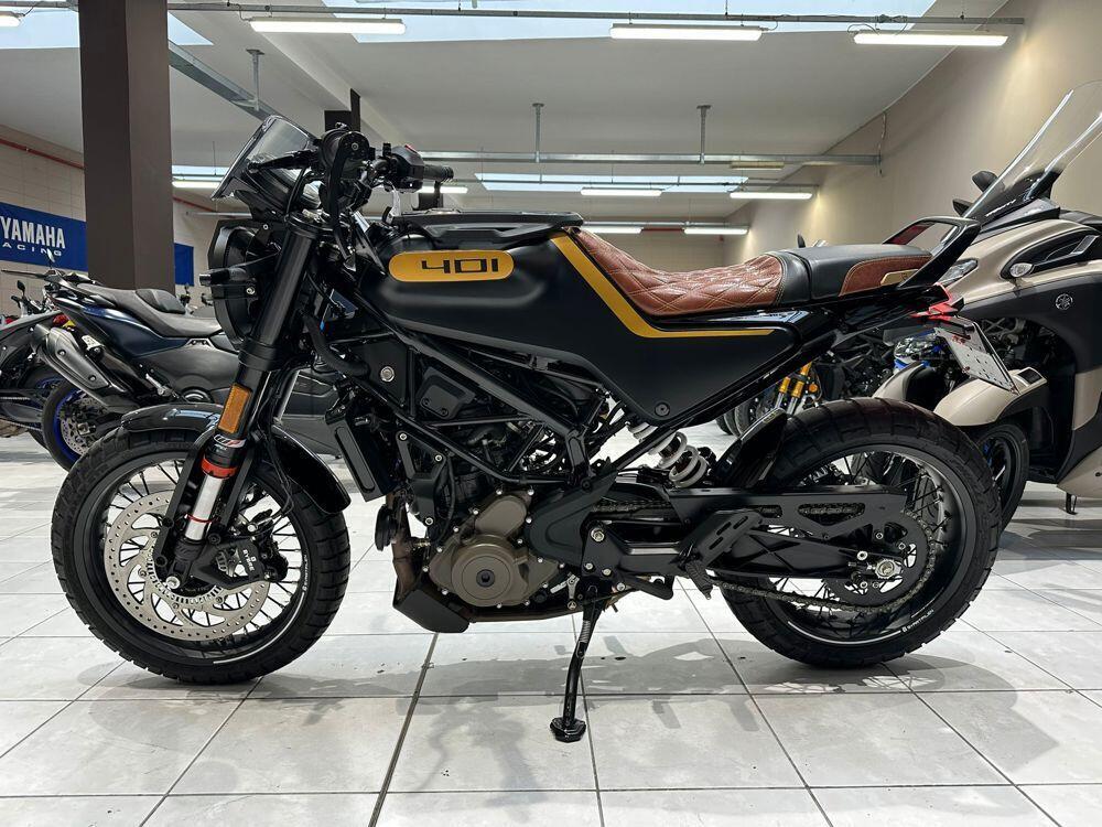 Husqvarna Svartpilen 401 (2021 - 23) (2)