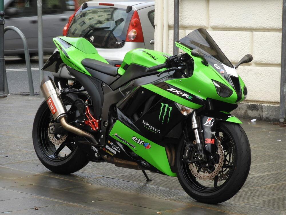 Kawasaki Ninja 600 ZX-6R (2007 - 08) (2)