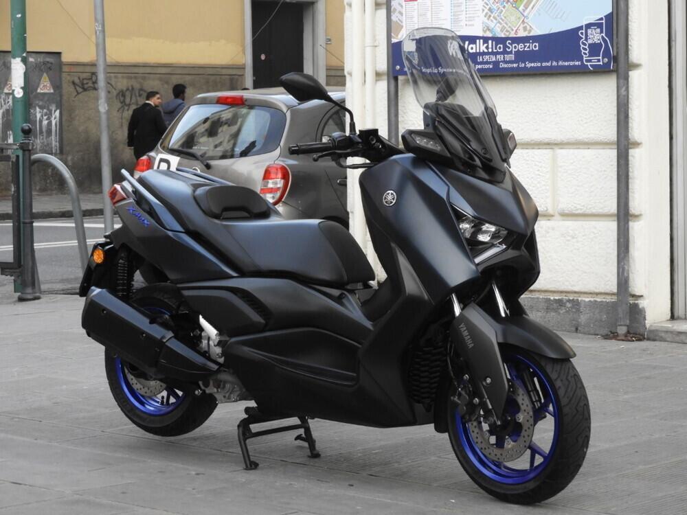 Yamaha X-Max 300 (2021 - 24) (2)