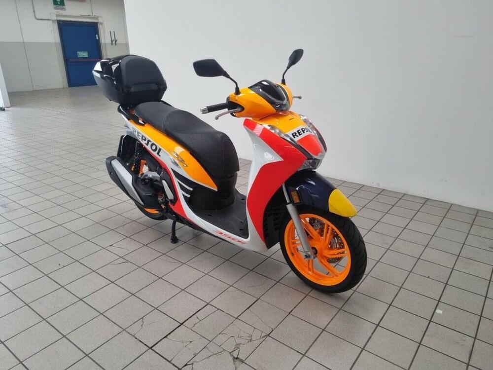 Honda SH 350 (2021 - 24) (3)