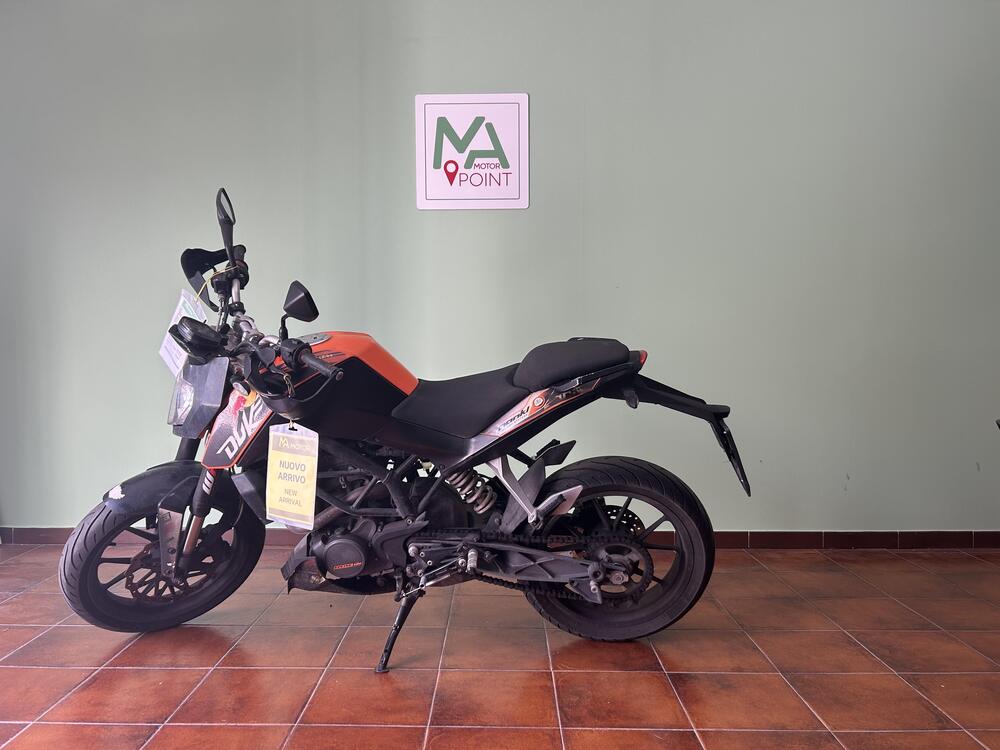 KTM 200 Duke ABS (2011 - 15) (2)