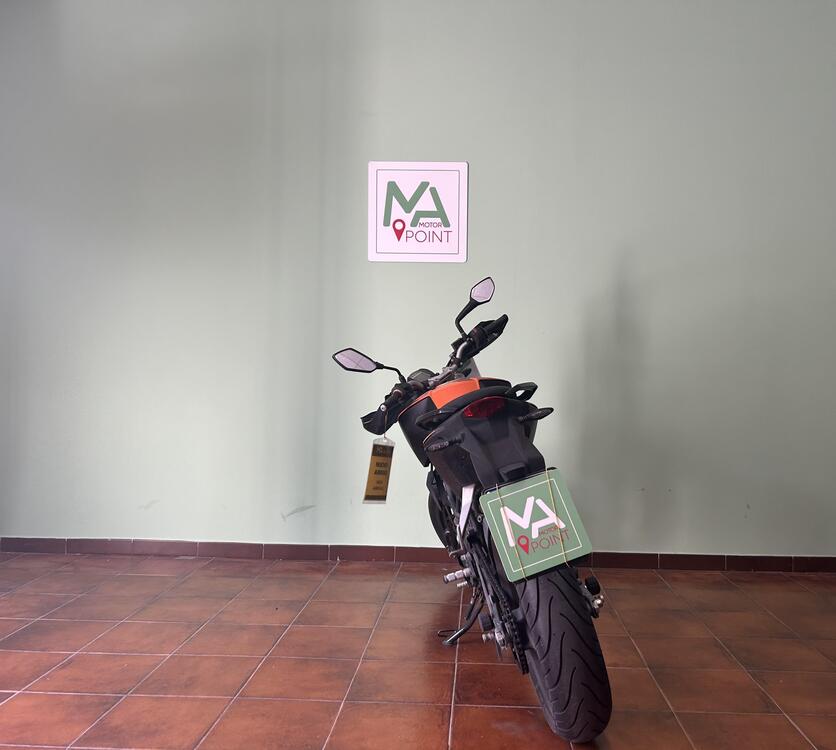 KTM 200 Duke ABS (2011 - 15) (4)