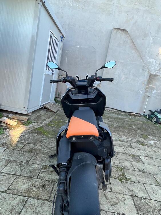 Bmw CE 04 (2021 - 25) (3)