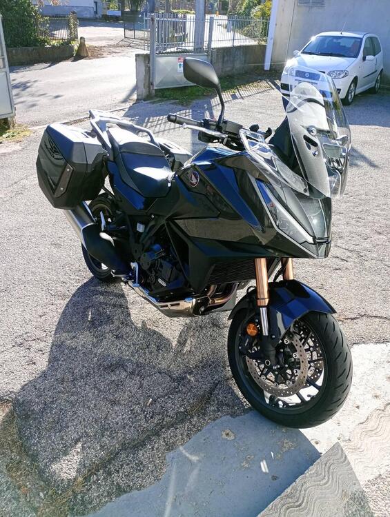 Honda NT 1100 DCT Electronic Suspension (2025) (2)