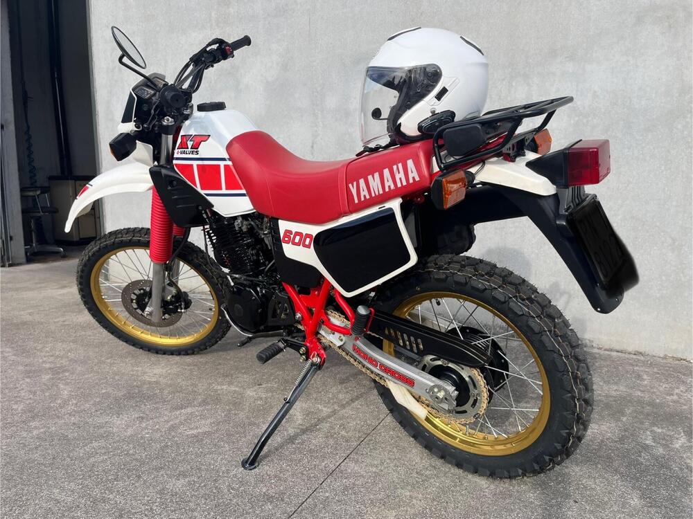 Yamaha XT 600 43F (2)