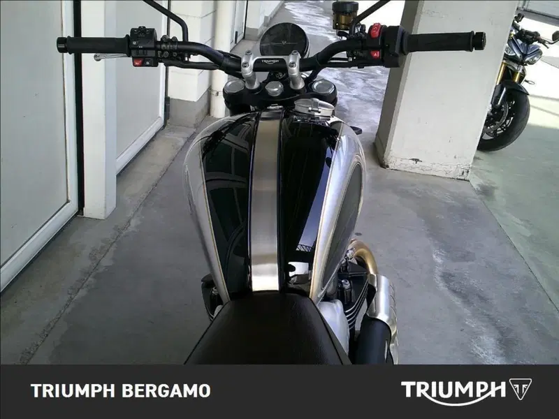 Triumph Scrambler 1200 X Icon Edition (2025 - 26) (3)