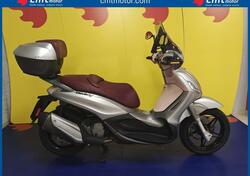Piaggio Beverly 350 SportTouring ie ABS (2011 - 17) usata