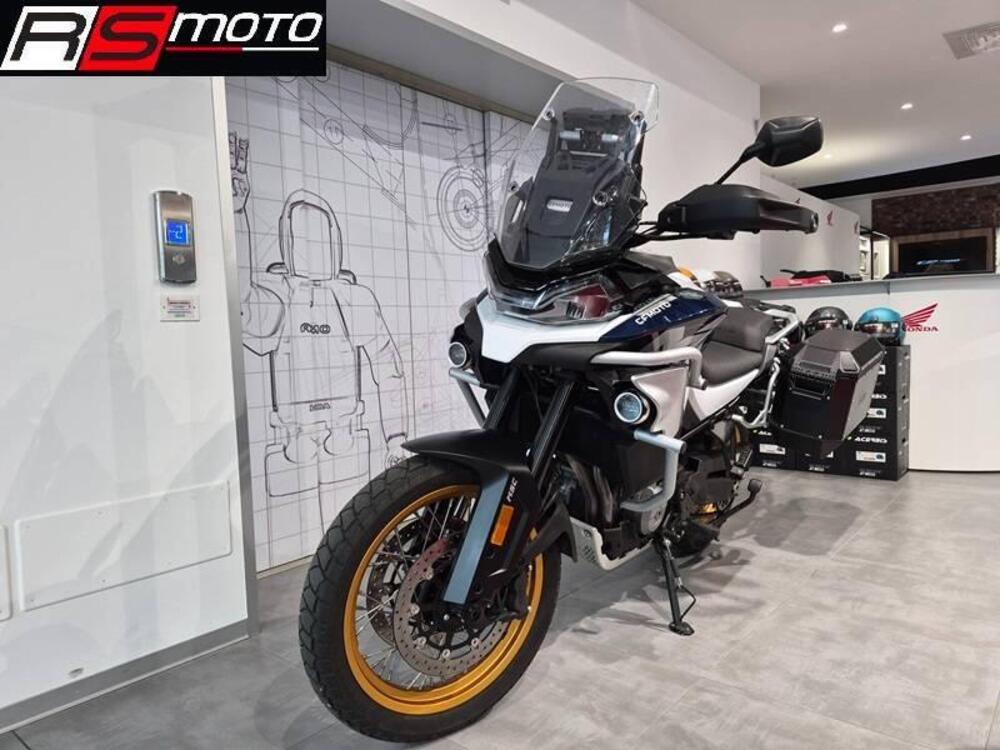CFMOTO 800MT Explore (2023 - 25)