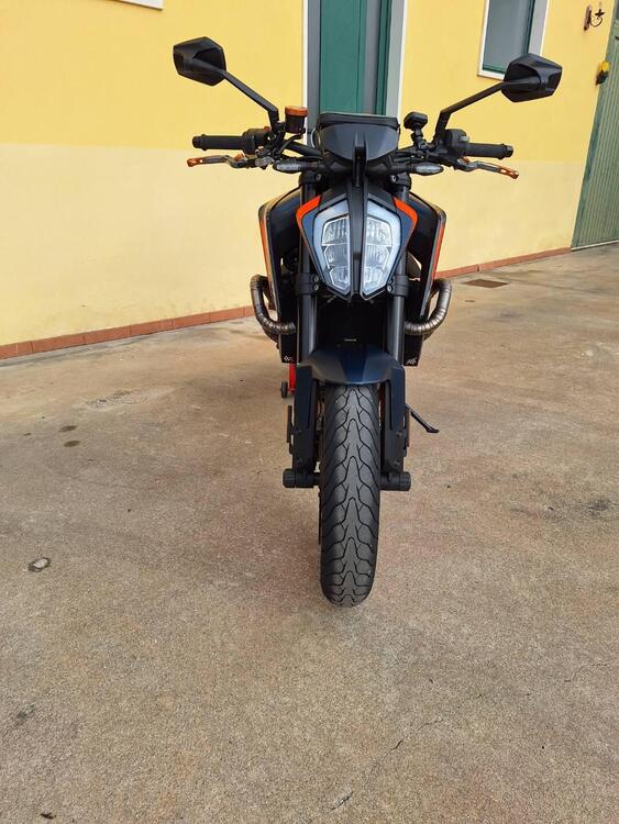 KTM 890 Duke R (2022 - 23) (4)