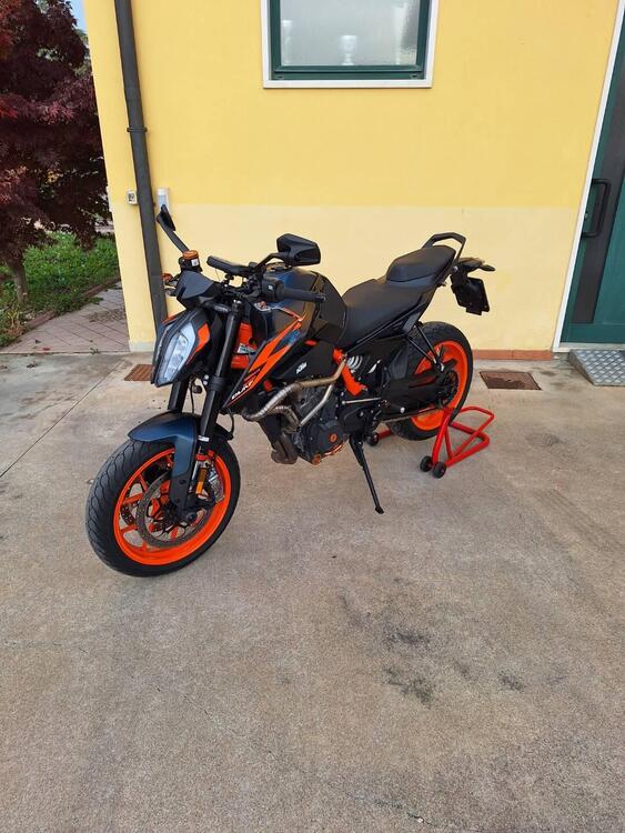 KTM 890 Duke R (2022 - 23) (5)