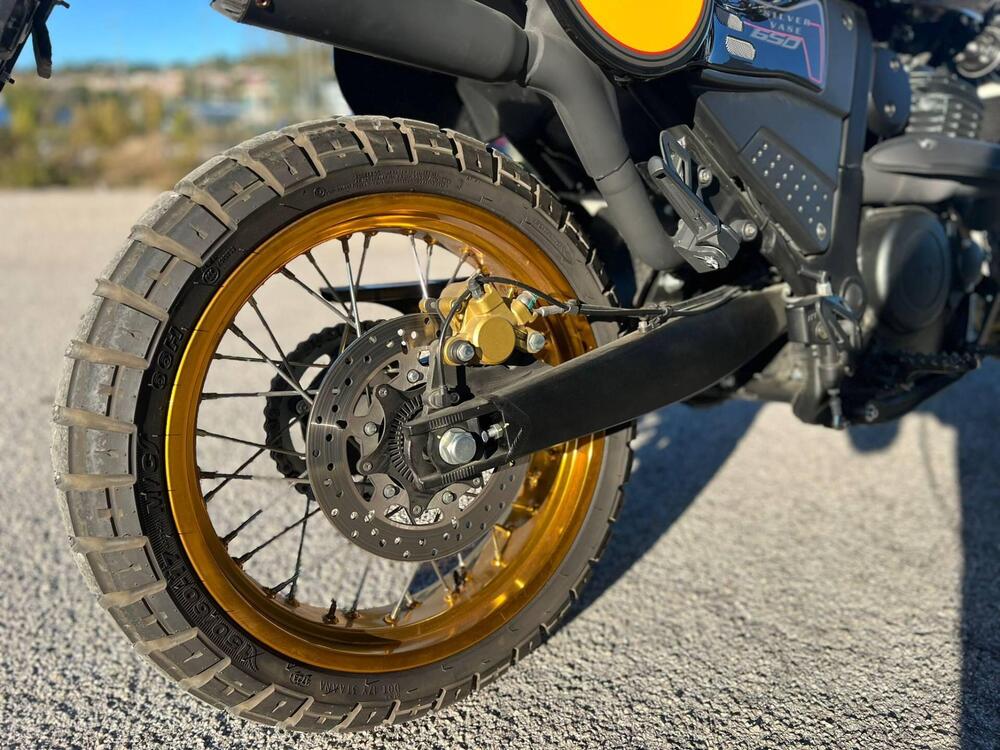 Swm Silver Vase 650 (2025 - 26) (2)