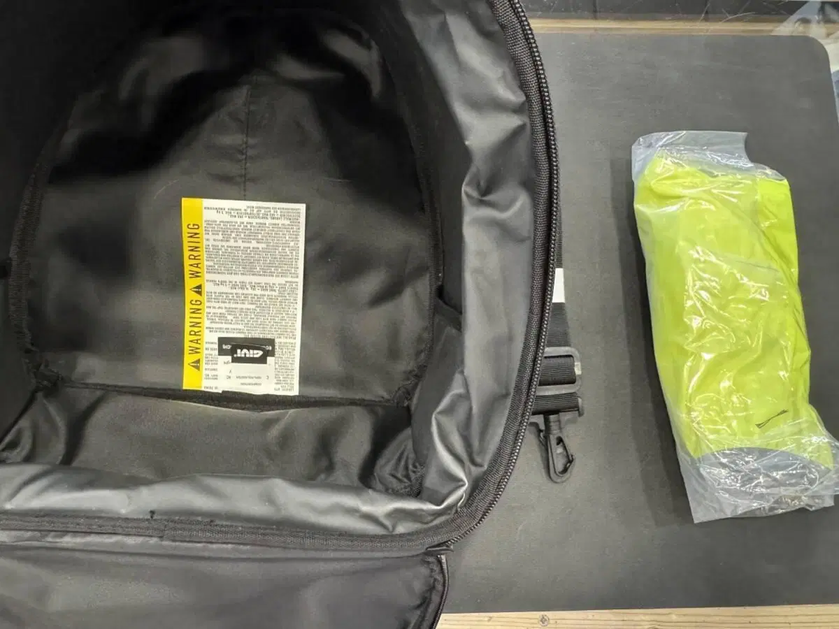 BORSA SERBATOIO GIVI EA142 (3)