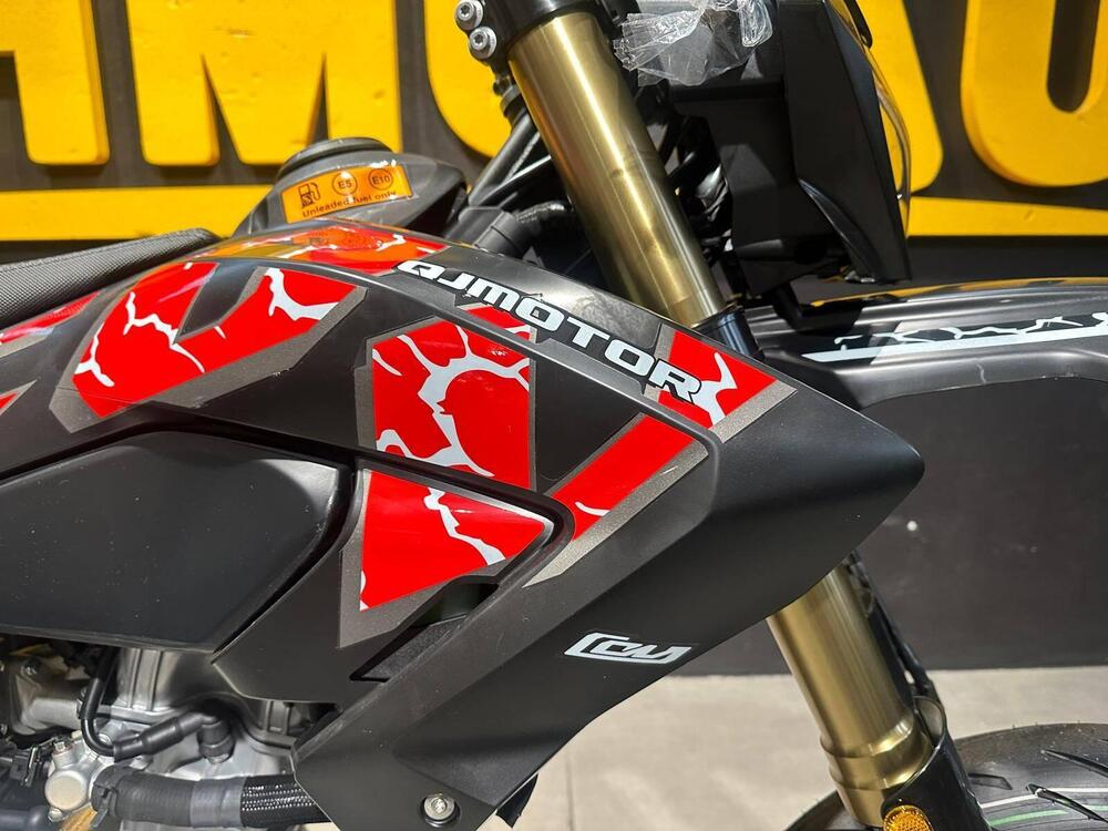 QJ Motor COV 125 (2025) (5)