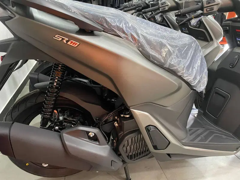 Voge Sfida SR16 200 (2025 - 26) (8)