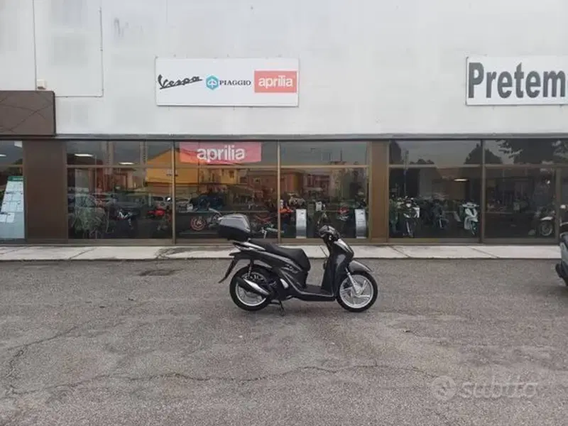 Honda SH 150i (2020 - 23) (2)