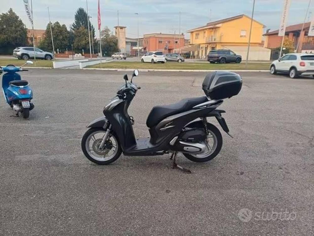 Honda SH 150i (2020 - 23) (4)